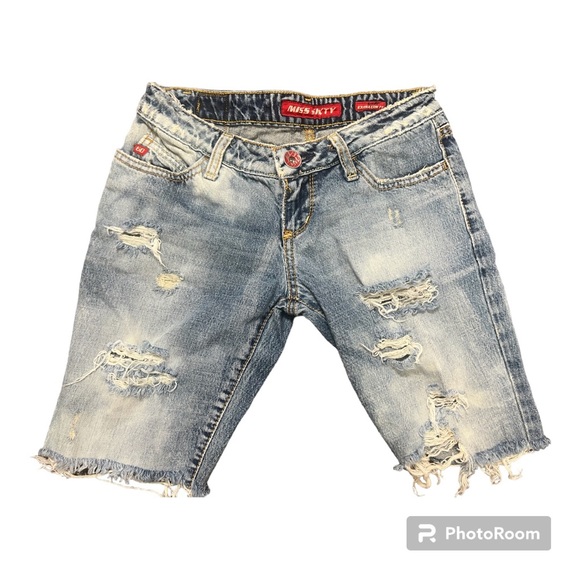 Miss Sixty Jeans Ripped Distressed Jean Shorts - 24 - Picture 15 of 16